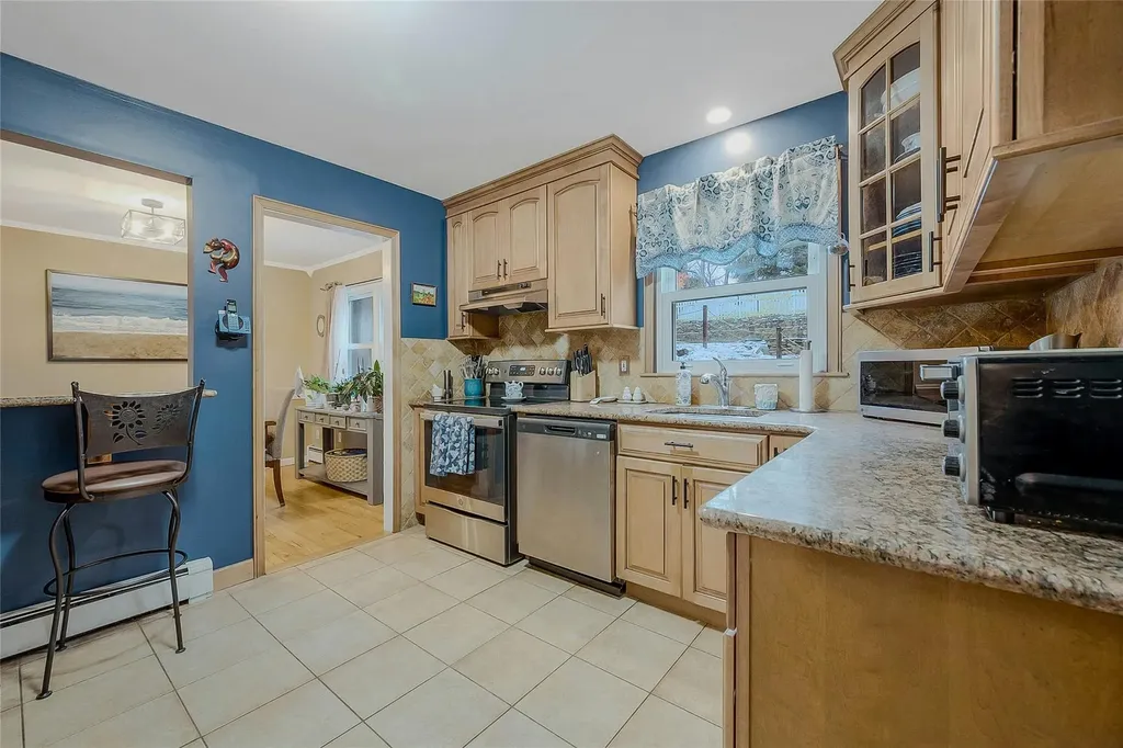 4 Crescent Drive Huntington NY 11743
