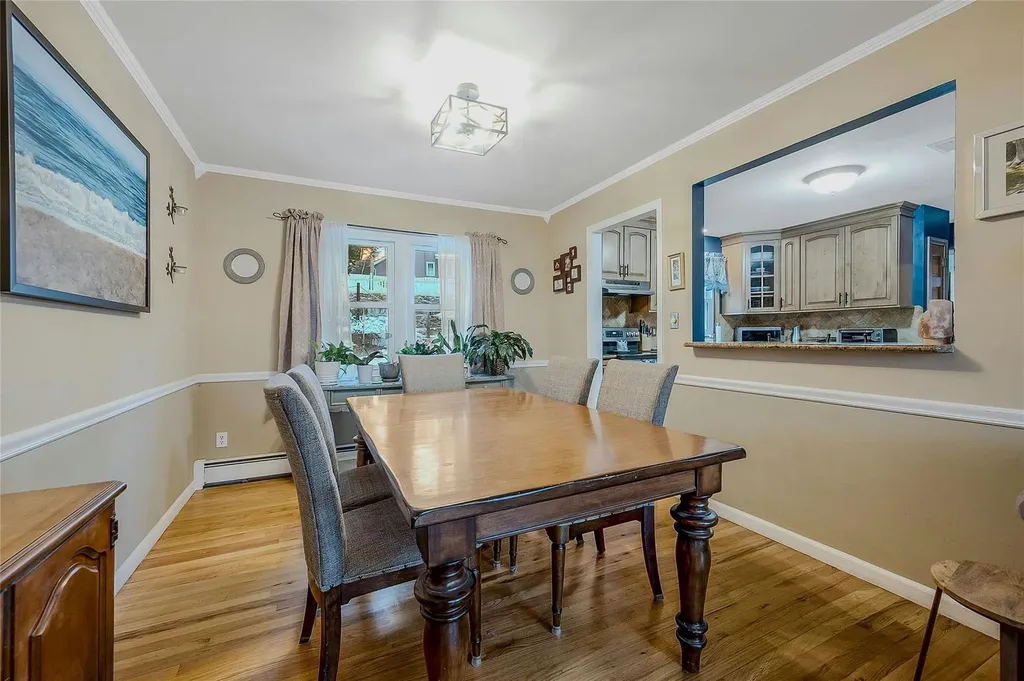 4 Crescent Drive Huntington NY 11743