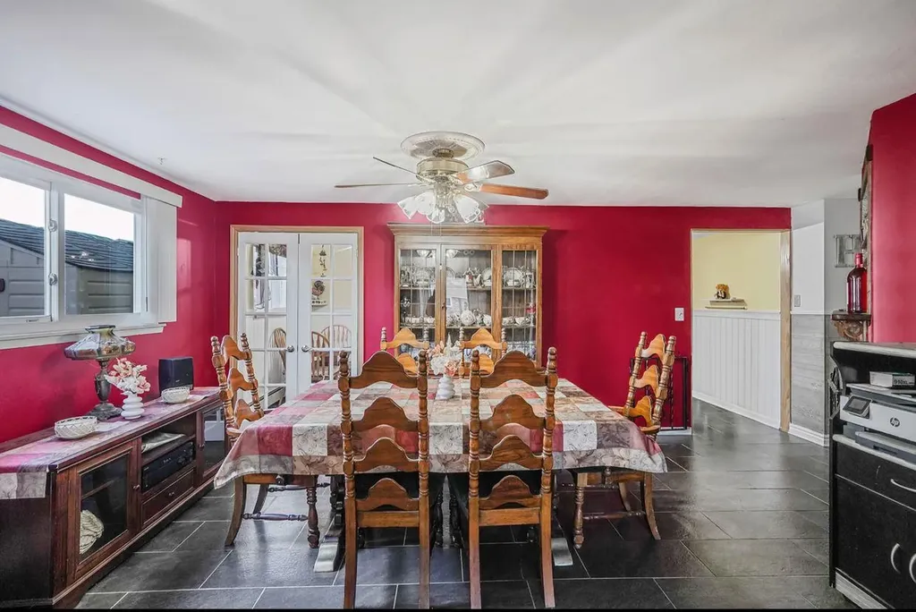 31 Monterey Lane Centereach NY 11720