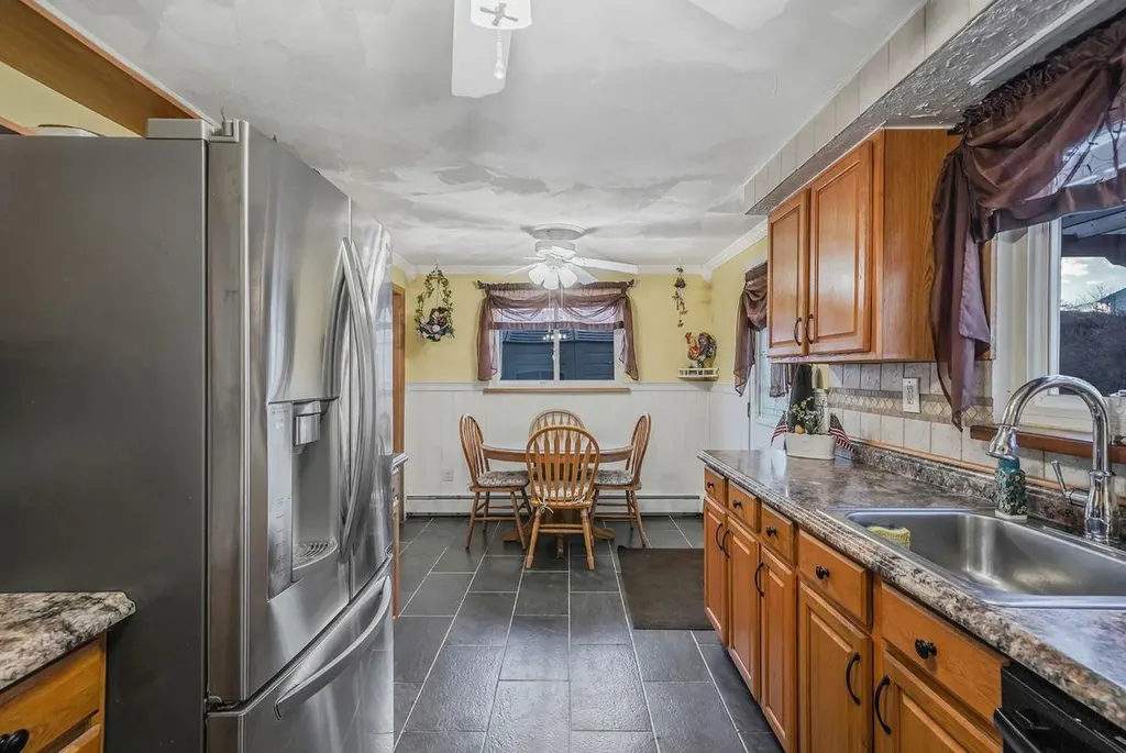 31 Monterey Lane Centereach NY 11720