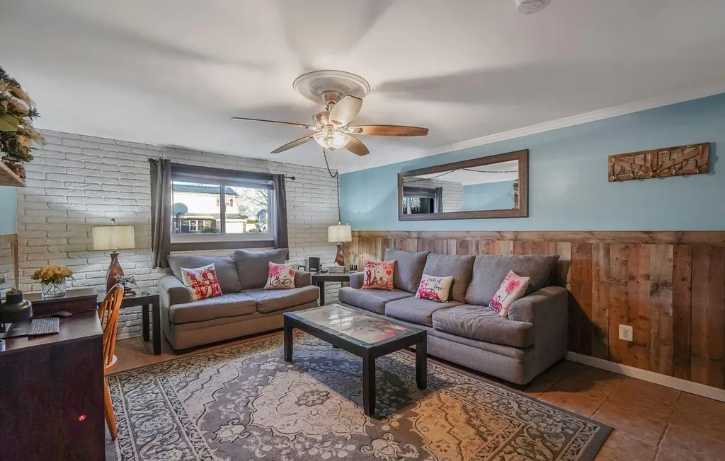 31 Monterey Lane Centereach NY 11720