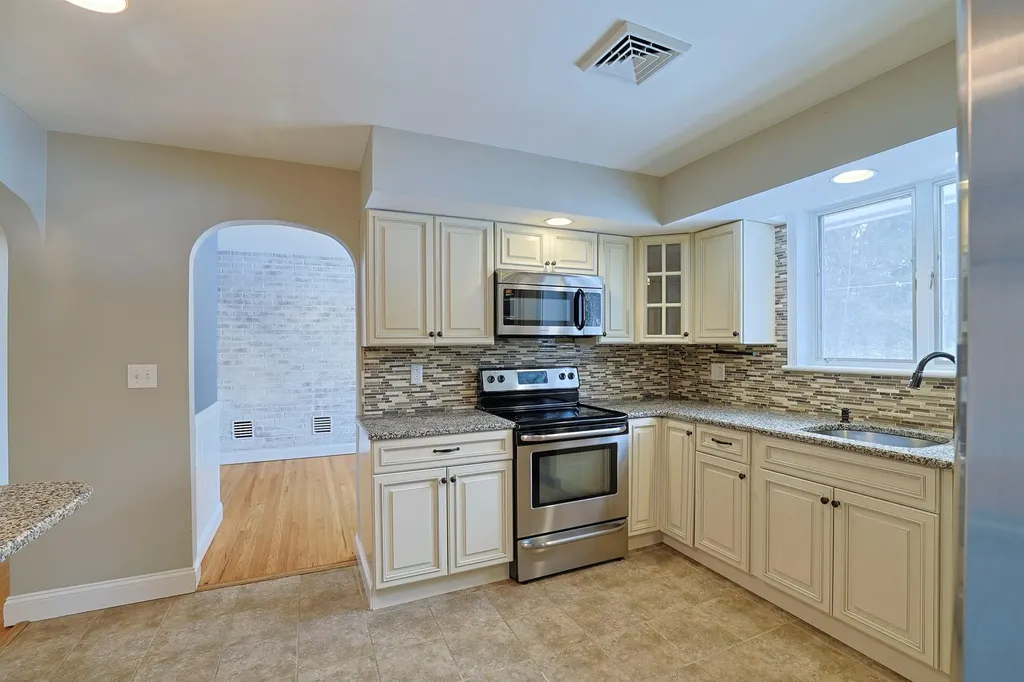 46 Kobelt Drive Wallkill NY 12589