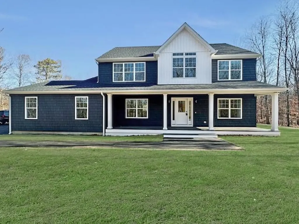 183 Weeks Avenue Brookhaven NY 11949