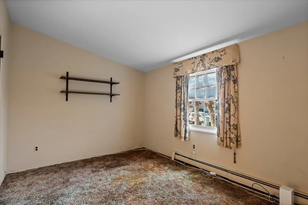 45 White Pine Way Medford NY 11763