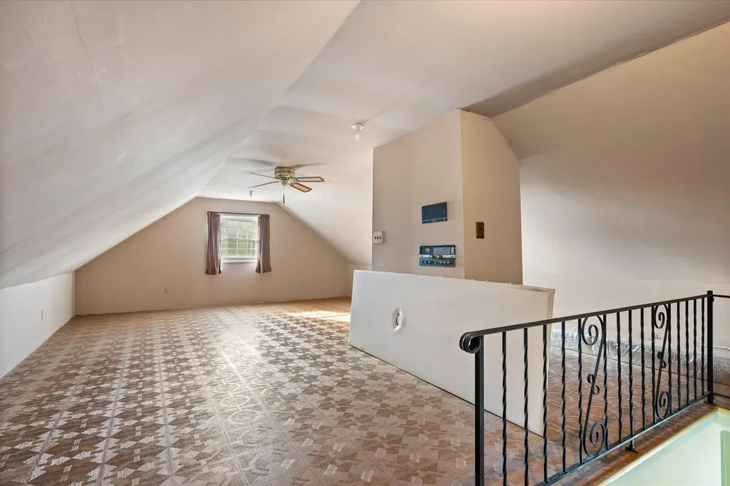 45 White Pine Way Medford NY 11763