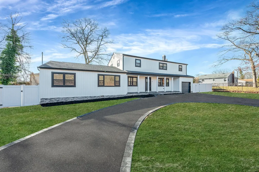 50 Watson Avenue West Babylon NY 11704