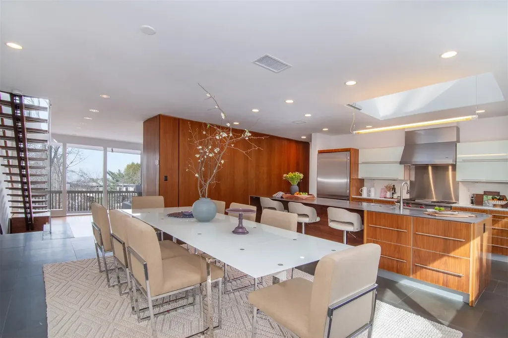 210 Clinton Avenue Dobbs Ferry NY 10522