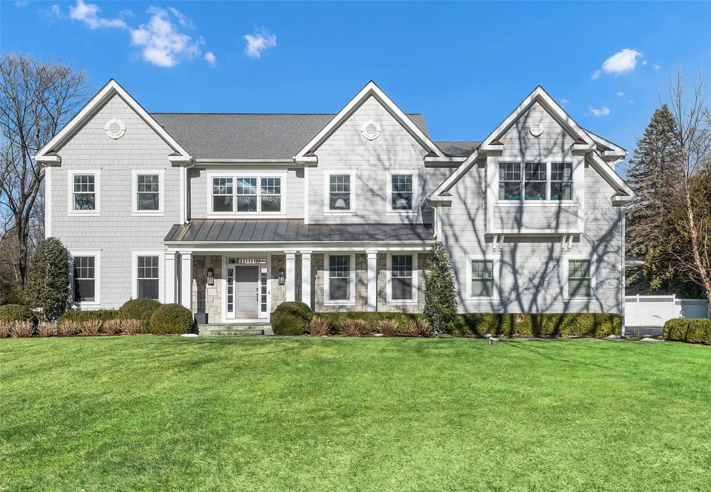 6 Seymour Place E Armonk NY 10504