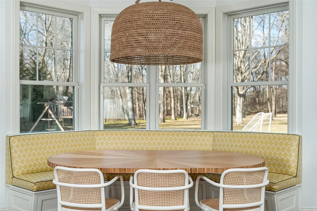 6 Seymour Place E Armonk NY 10504