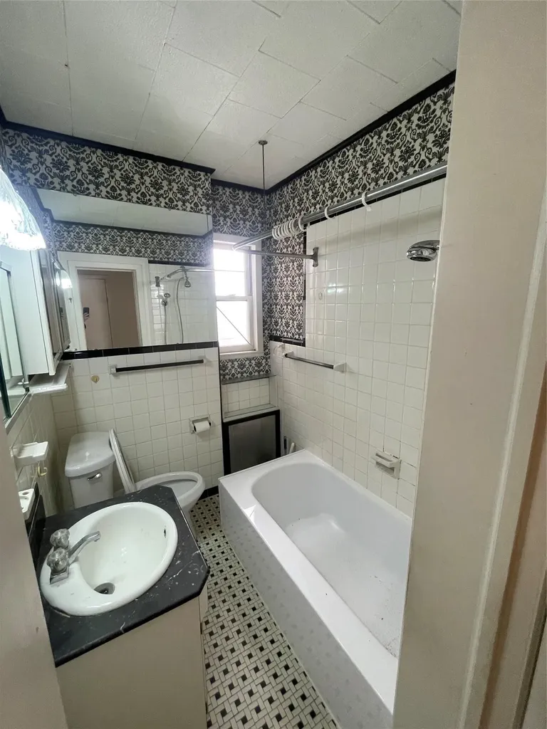 114 Elm Avenue Mount Vernon NY 10550