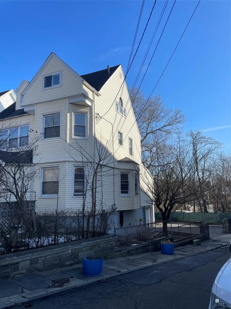 114 Elm Avenue Mount Vernon NY 10550