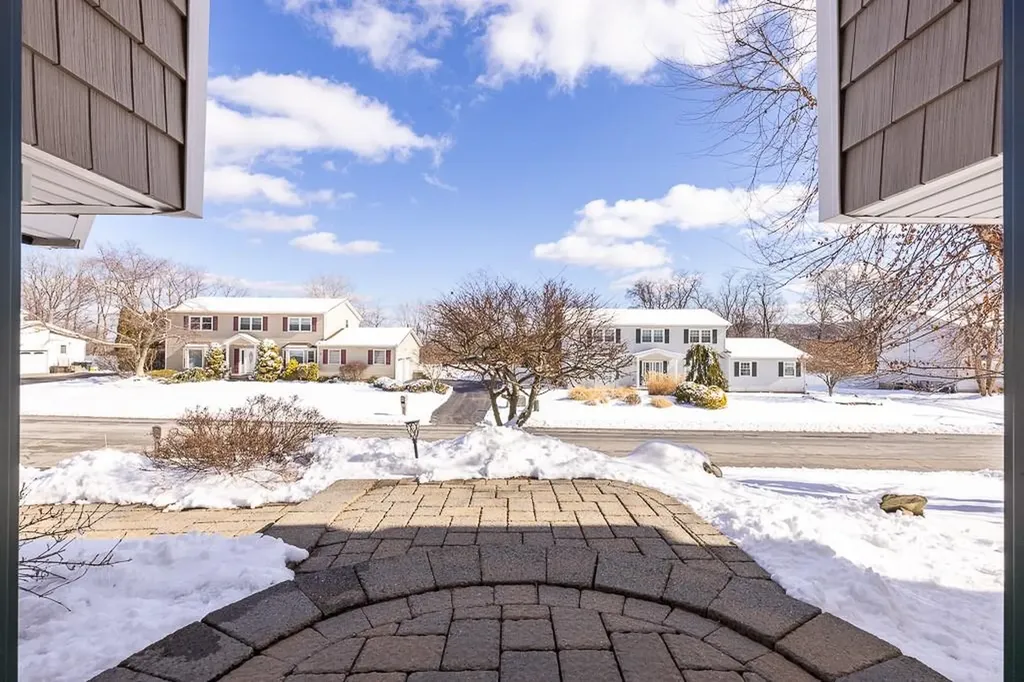 13 Stonecrest Drive Thiells NY 10984