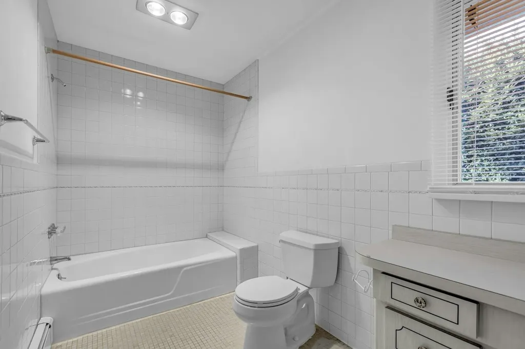 260 Carman Street Patchogue NY 11772