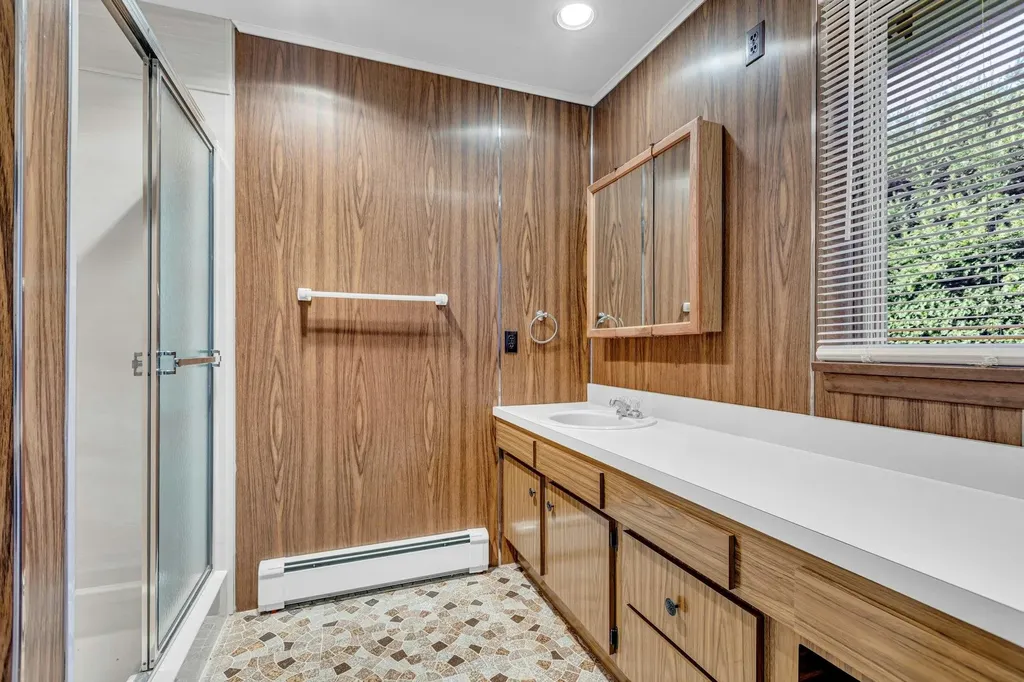 260 Carman Street Patchogue NY 11772