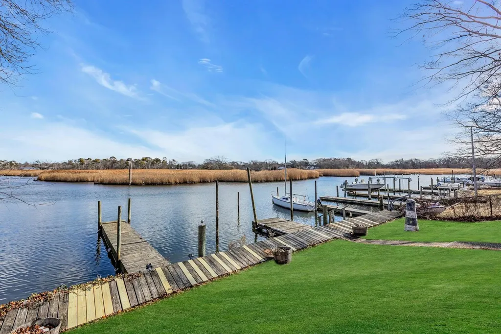 260 Carman Street Patchogue NY 11772