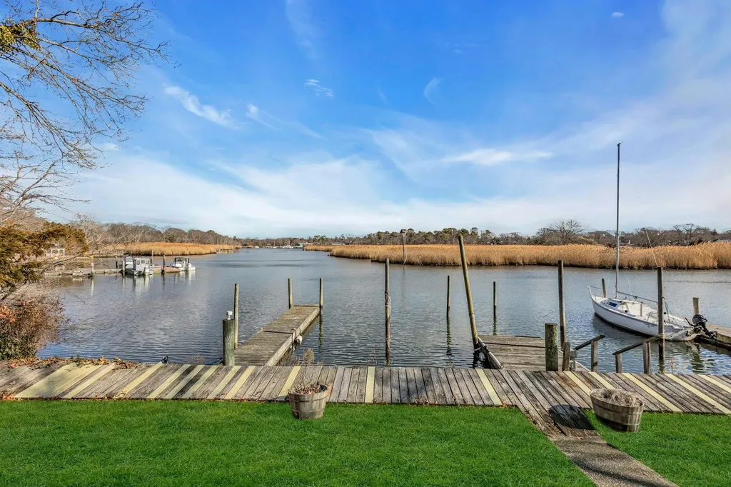 260 Carman Street Patchogue NY 11772