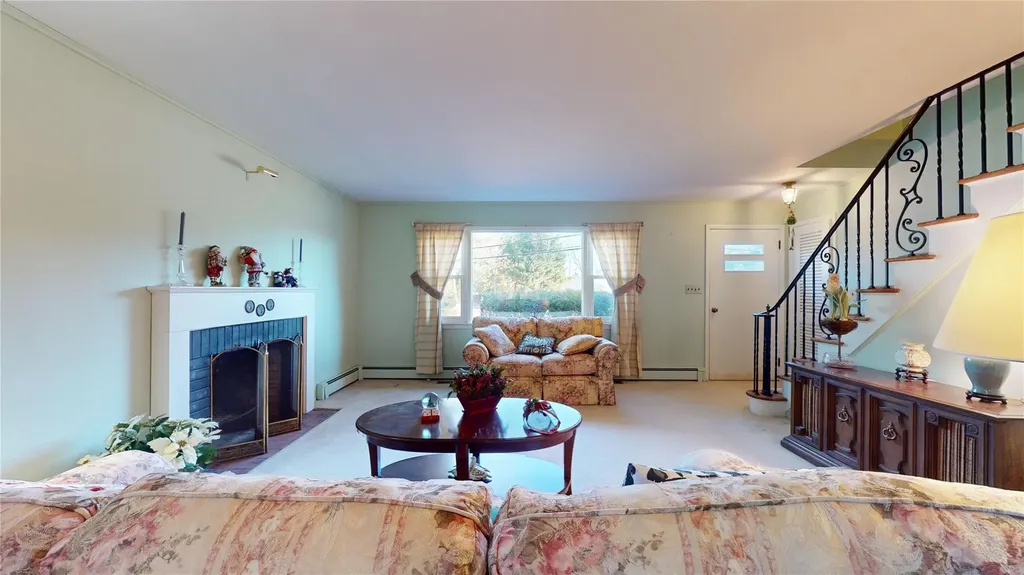 121 Aspatuck Road Westhampton Beach NY 11978