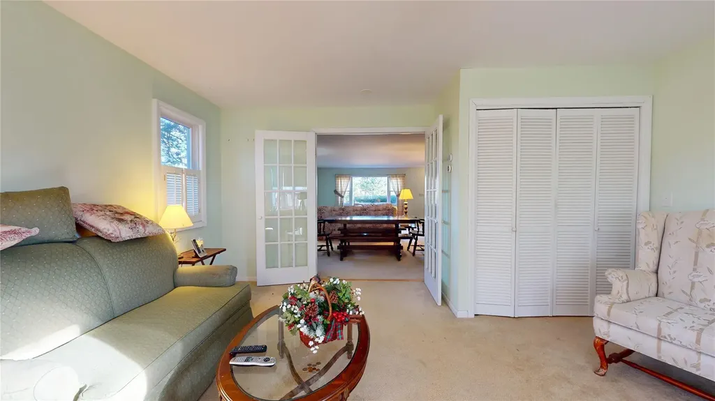 121 Aspatuck Road Westhampton Beach NY 11978
