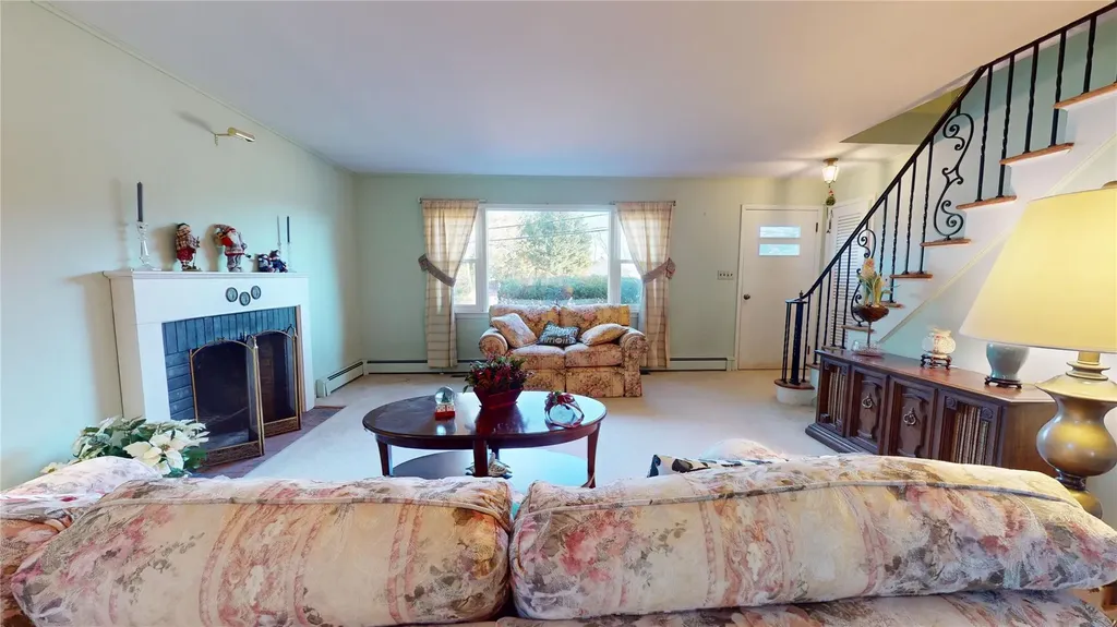 121 Aspatuck Road Westhampton Beach NY 11978
