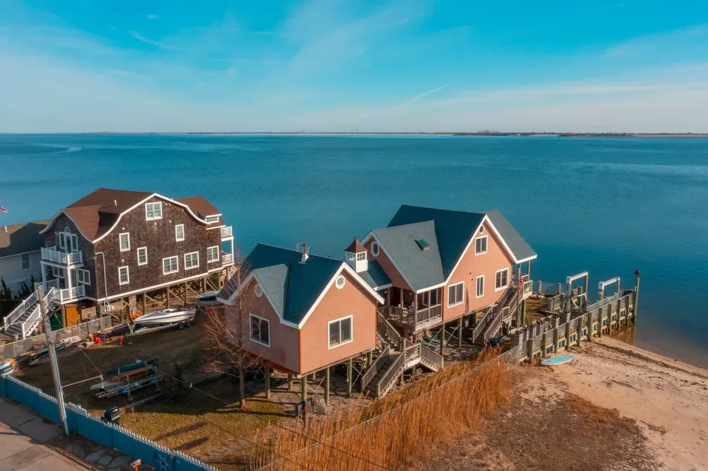 49 Bayview Avenue W Babylon NY 11757