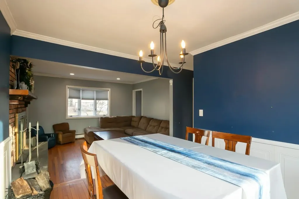 1114 Hyman Avenue Bay Shore NY 11706