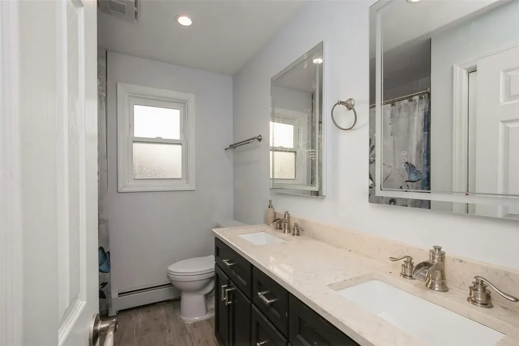 1114 Hyman Avenue Bay Shore NY 11706