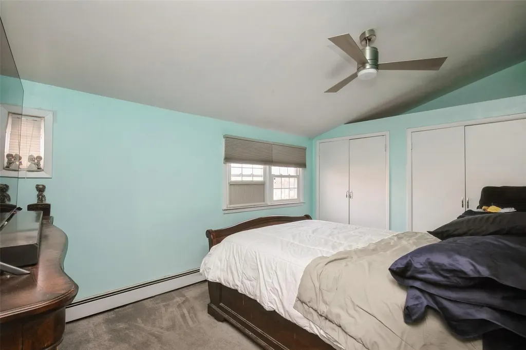 1114 Hyman Avenue Bay Shore NY 11706