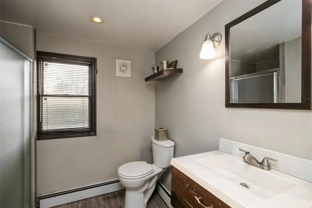 1114 Hyman Avenue Bay Shore NY 11706