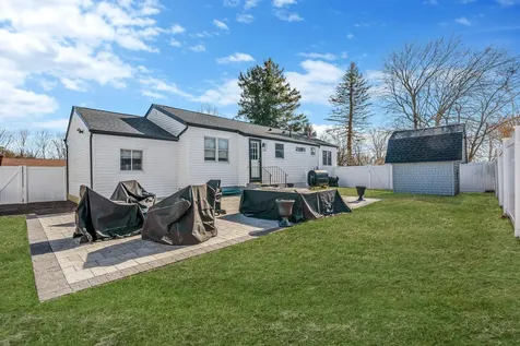 14 George Avenue Shoreham NY 11786