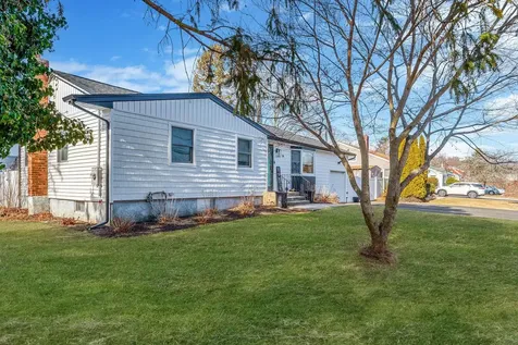 14 George Avenue Shoreham NY 11786