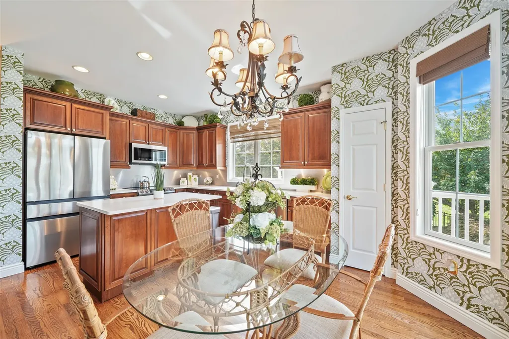19 Mansion Ridge Boulevard Monroe NY 10950