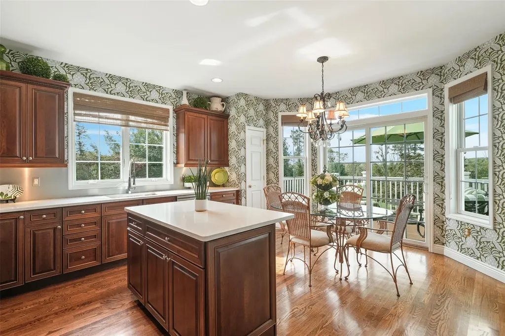 19 Mansion Ridge Boulevard Monroe NY 10950