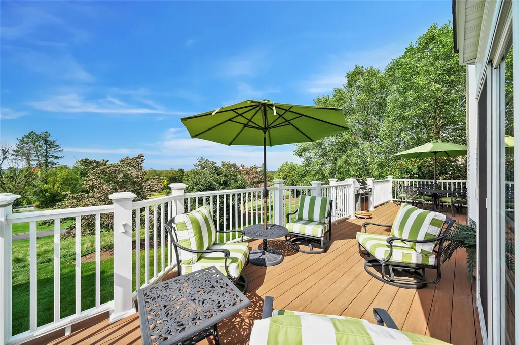 19 Mansion Ridge Boulevard Monroe NY 10950