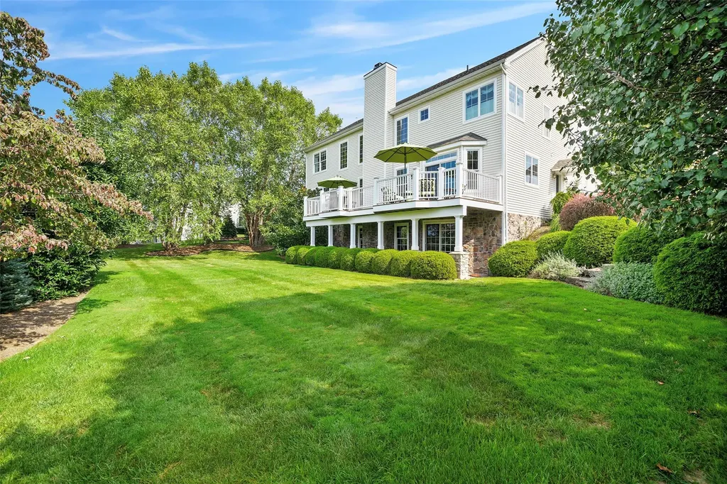 19 Mansion Ridge Boulevard Monroe NY 10950