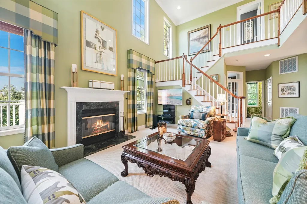 19 Mansion Ridge Boulevard Monroe NY 10950