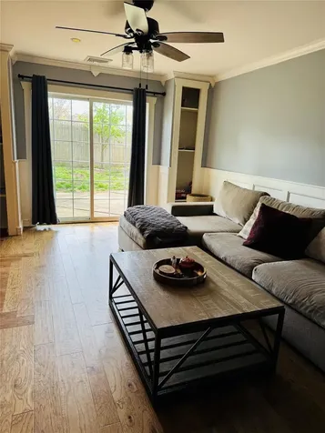 14 Colmar Avenue Lake Grove NY 11755