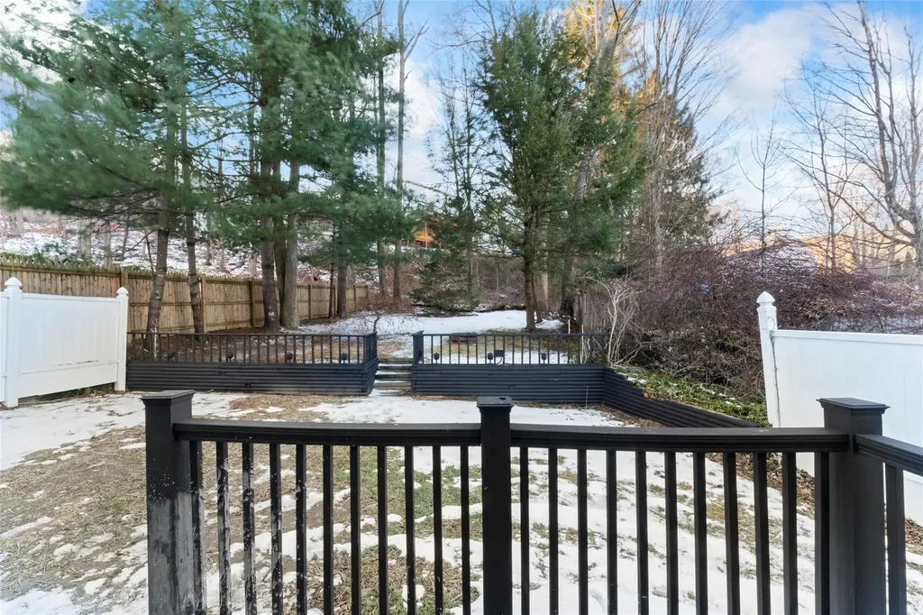 3 Worthington Drive W Carmel NY 10512