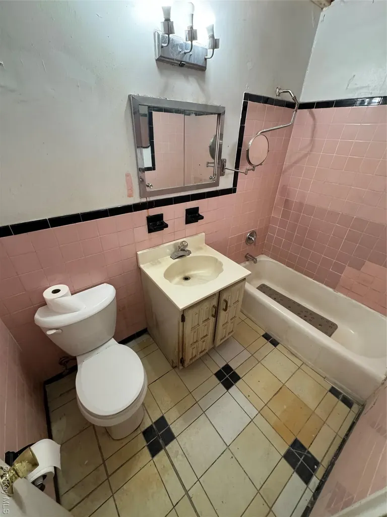 100 S Ocean Avenue Freeport NY 11520