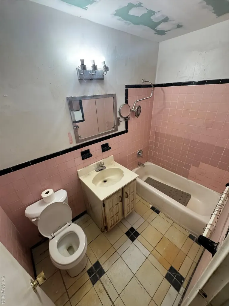 100 S Ocean Avenue Freeport NY 11520