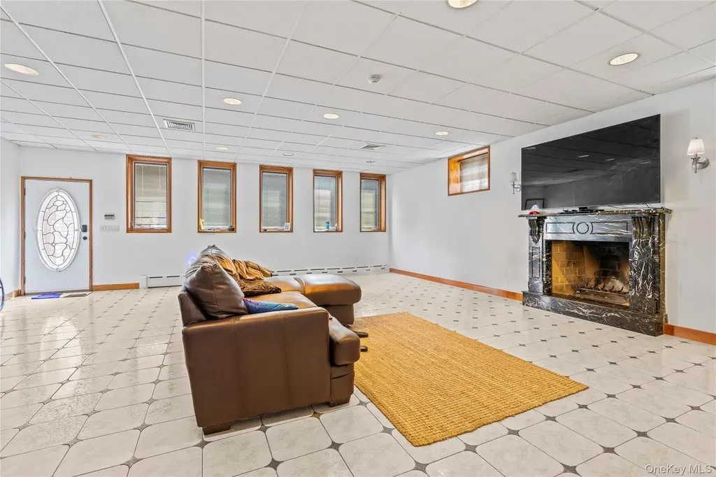 6 Summit Place Malba NY 11357