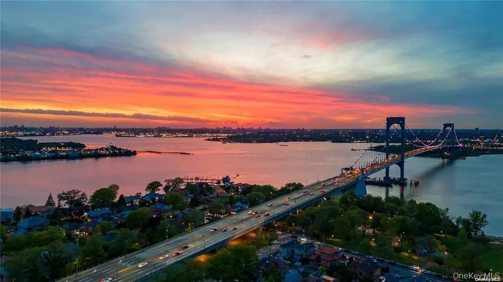 6 Summit Place Malba NY 11357
