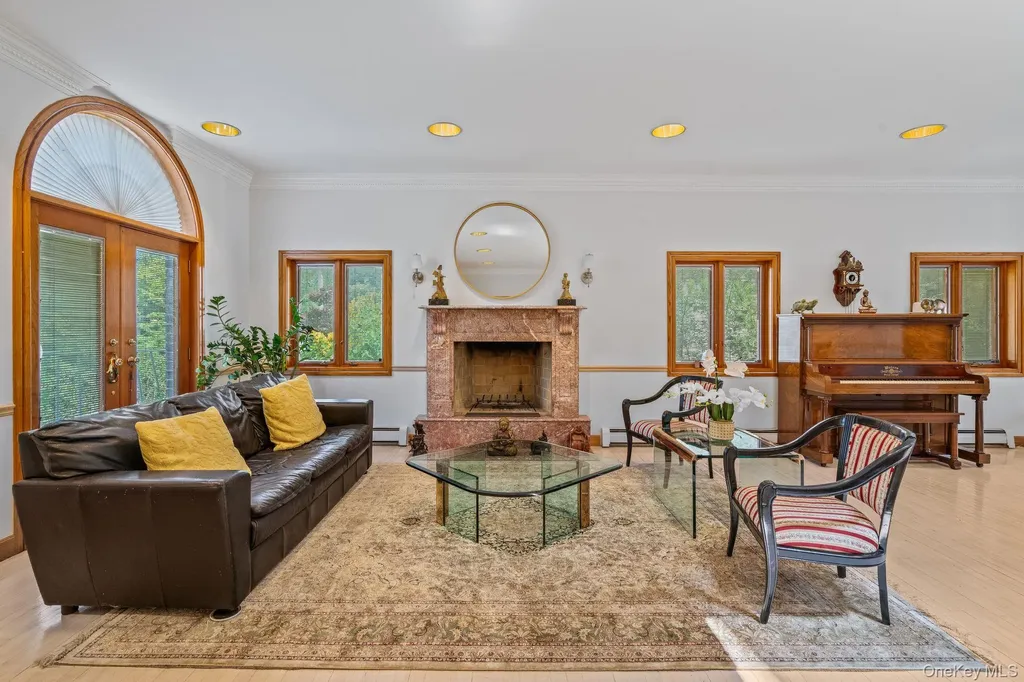 6 Summit Place Malba NY 11357