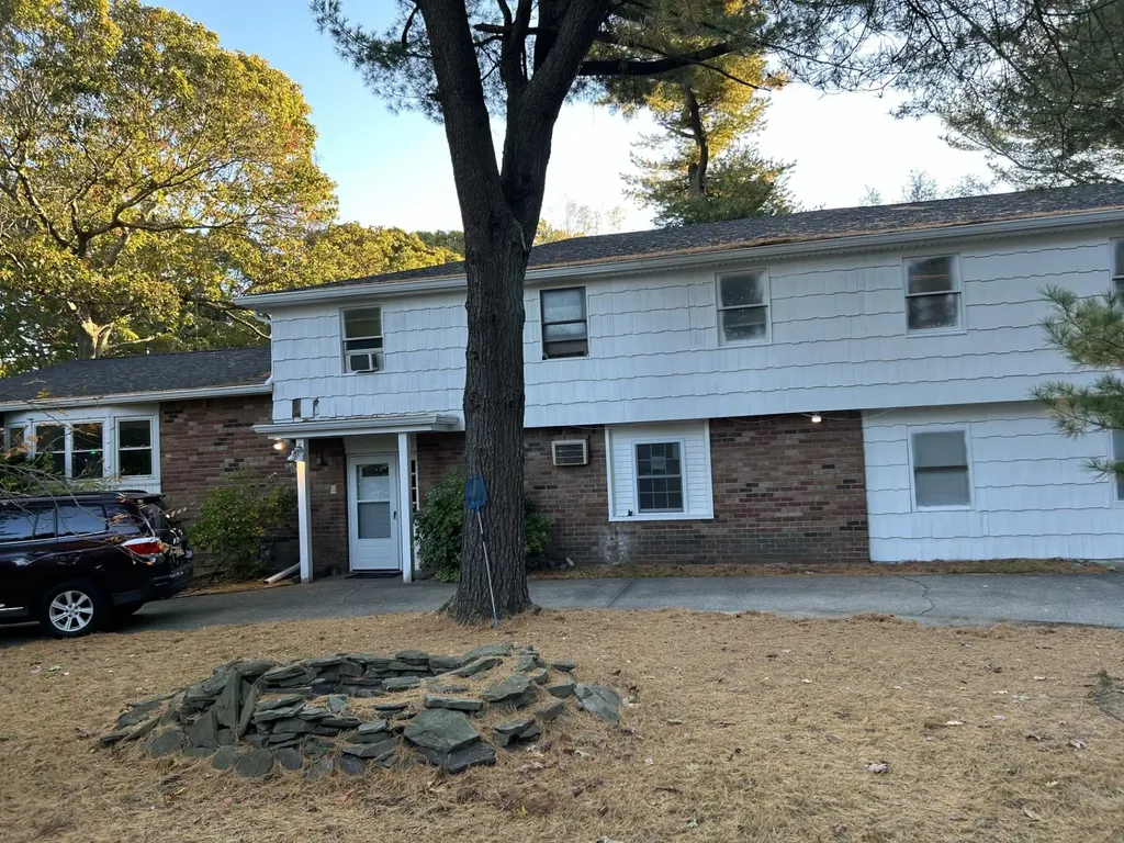 47 S Coleman Road Brookhaven NY 11720
