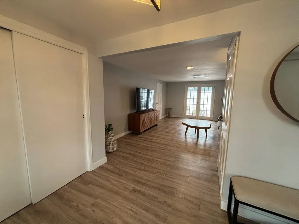 6 Eldridge Place Glen Cove NY 11542