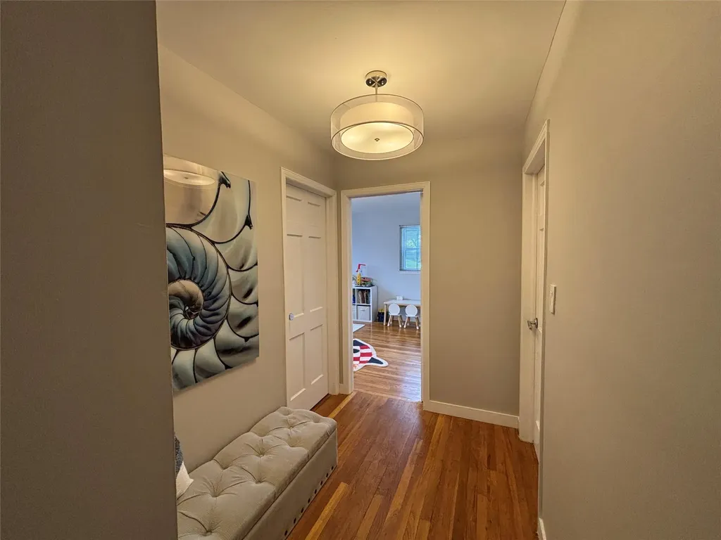 6 Eldridge Place Glen Cove NY 11542