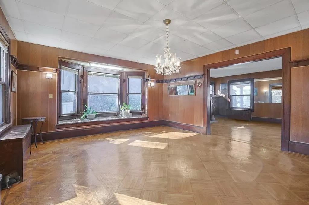 748 Warburton Avenue Yonkers NY 10701