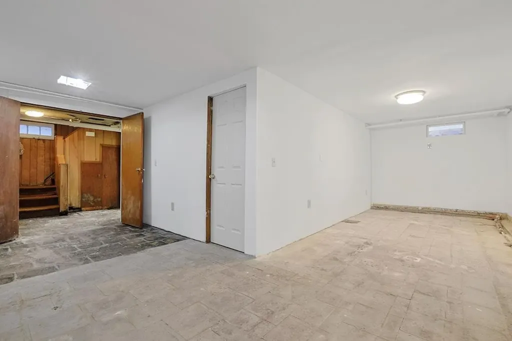 748 Warburton Avenue Yonkers NY 10701