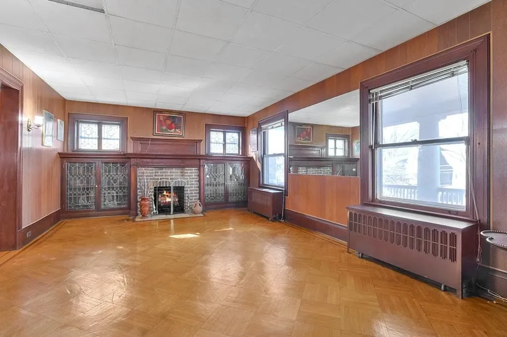 748 Warburton Avenue Yonkers NY 10701