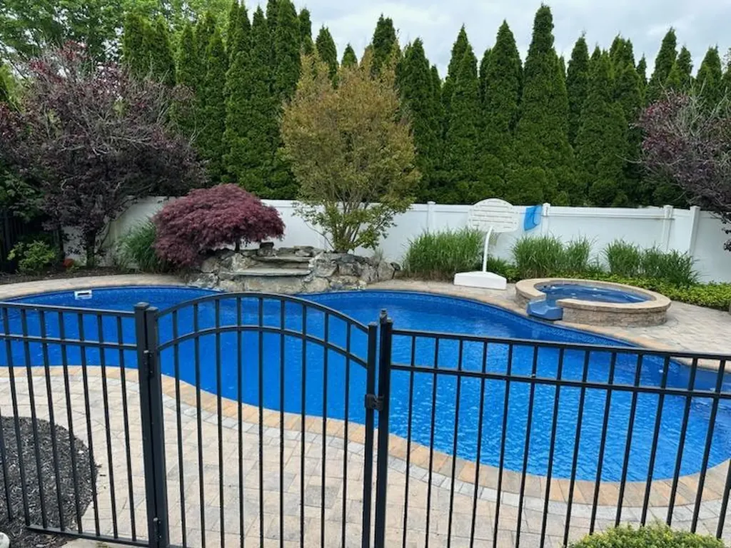 53 Shoreham Drive E Dix Hills NY 11746