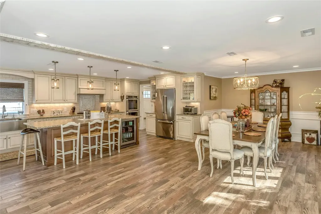 53 Shoreham Drive E Dix Hills NY 11746